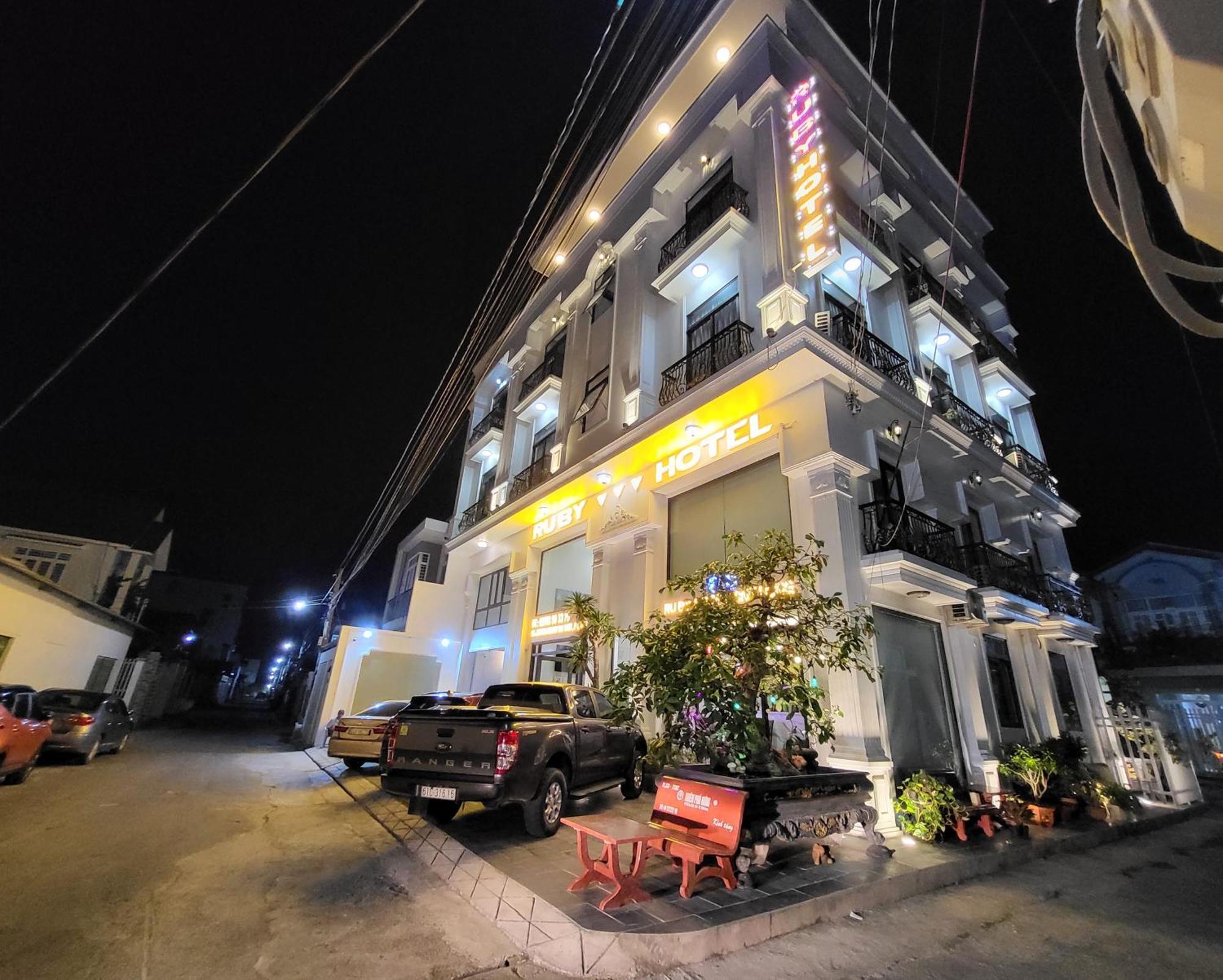 Ruby Hotel Vĩnh Long Zewnętrze zdjęcie